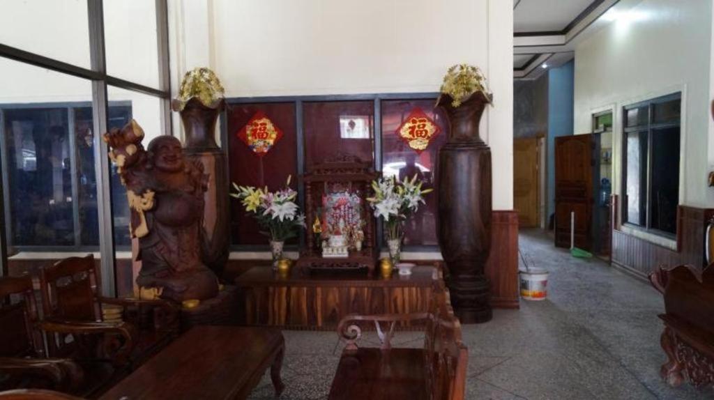 Lankham Hotel Pakxé Zewnętrze zdjęcie