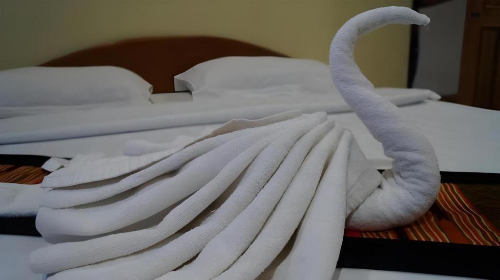 Lankham Hotel Pakxé Zewnętrze zdjęcie