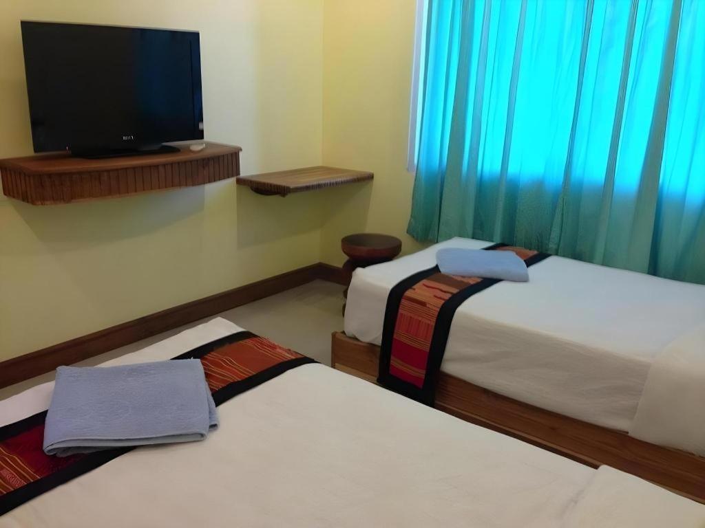 Lankham Hotel Pakxé Zewnętrze zdjęcie